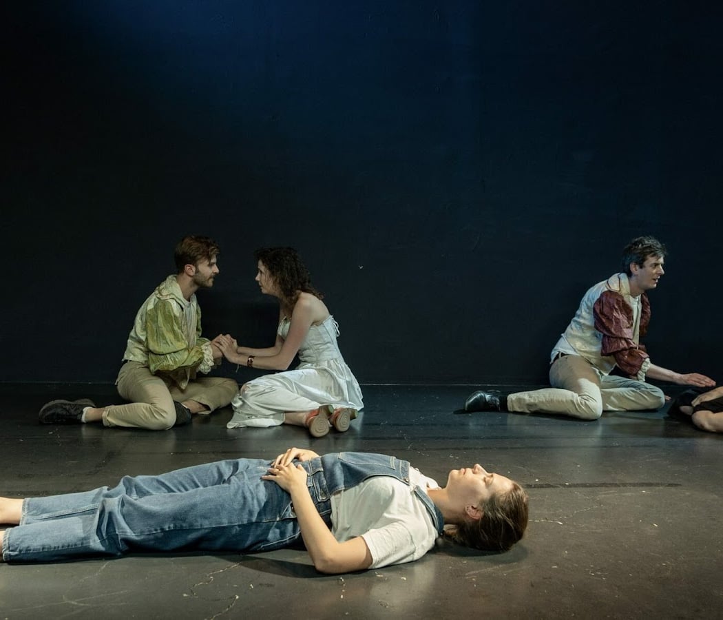 Aile Theatre 2